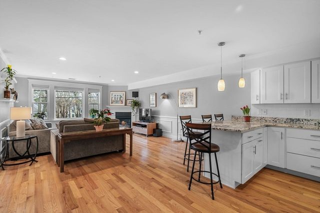 100 Burrill Street 3, Swampscott, MA 01907