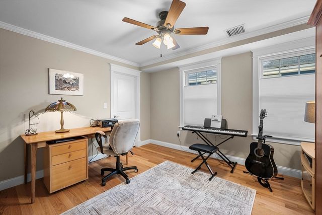 100 Burrill Street 3, Swampscott, MA 01907