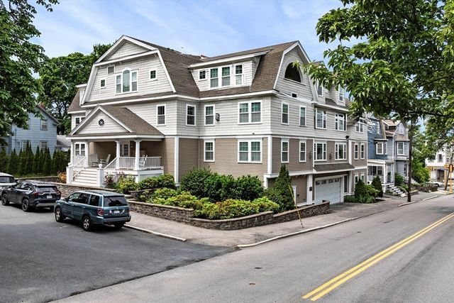 100 Burrill Street 3, Swampscott, MA 01907