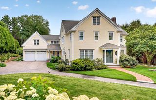 10 Rock Meadow Rd, Westwood, MA 02090