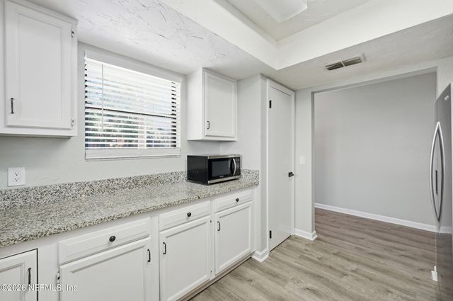 144 POINSETTIA Street, Atlantic Beach, FL 32233