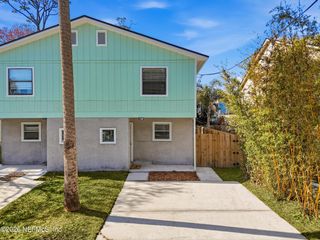 144 POINSETTIA Street, Atlantic Beach, FL 32233