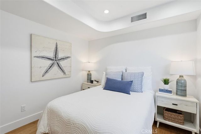 617 N Irena Avenue A, Redondo Beach, CA 90277