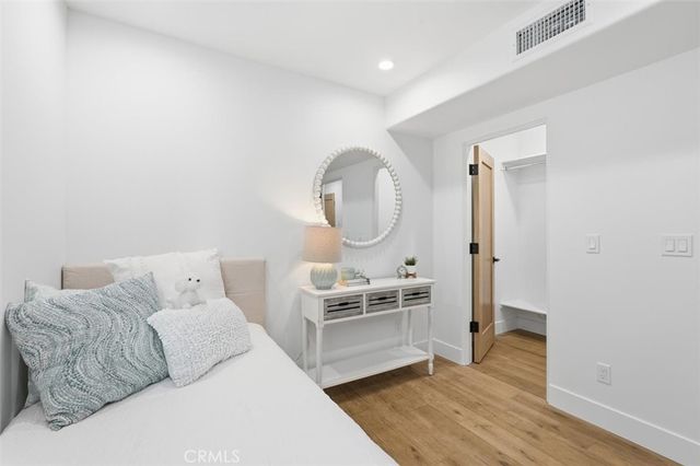 617 N Irena Avenue A, Redondo Beach, CA 90277