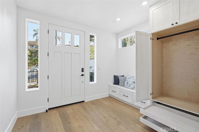 617 N Irena Avenue A, Redondo Beach, CA 90277