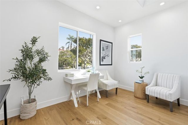 617 N Irena Avenue A, Redondo Beach, CA 90277