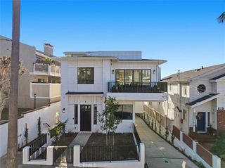 617 N Irena Avenue A, Redondo Beach, CA 90277