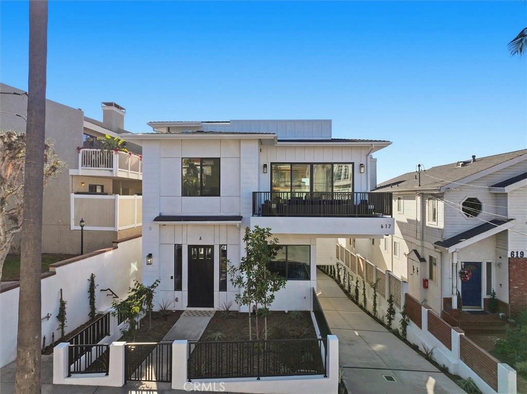 617 N Irena Avenue A, Redondo Beach, CA 90277