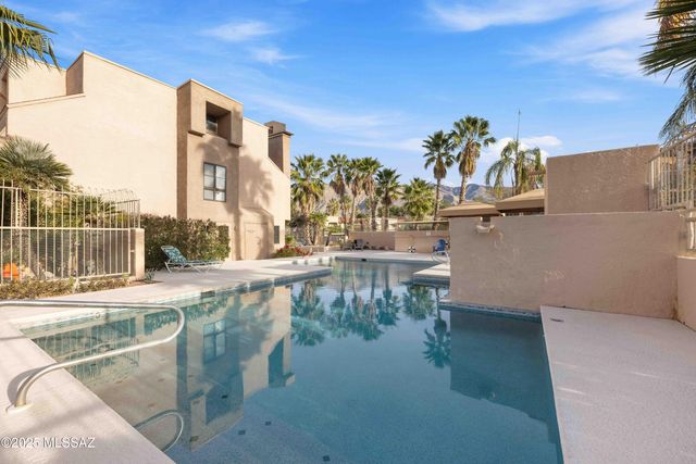 5675 N Camino Esplendora Apt 1103, Tucson, AZ 85718