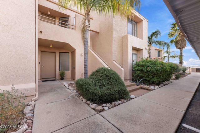5675 N Camino Esplendora Apt 1103, Tucson, AZ 85718