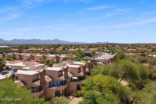 5675 N Camino Esplendora Apt 1103, Tucson, AZ 85718