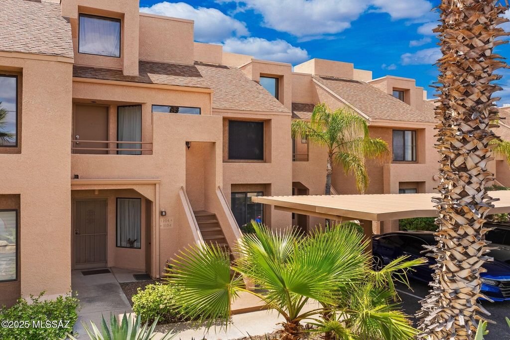 5675 N Camino Esplendora Apt 1103, Tucson, AZ 85718