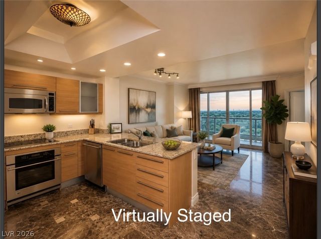 322 Karen Avenue 903, Las Vegas, NV 89109