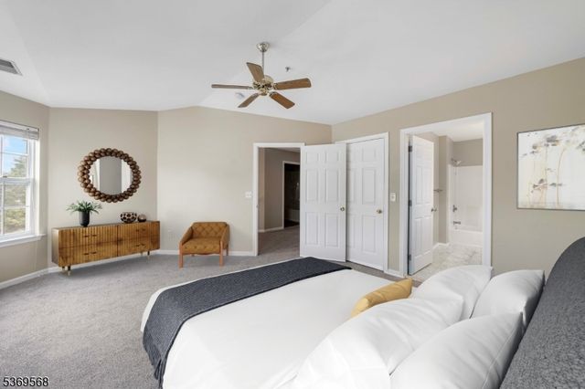1727 Essex St 601, Rahway City, NJ 07065