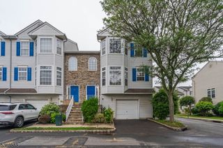 1727 Essex St 601, Rahway City, NJ 07065
