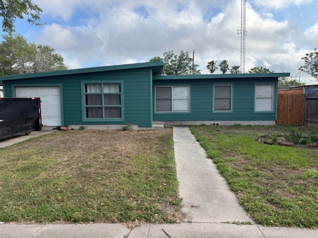 3738 Marion St, Corpus Christi, TX 78415