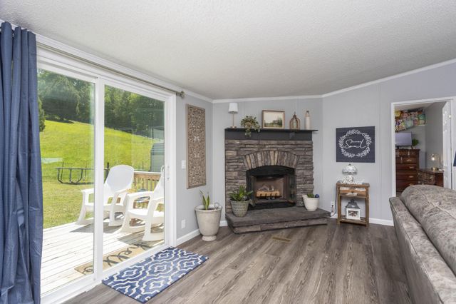1355 Ideal Valley Road, Spring City, TN 37381