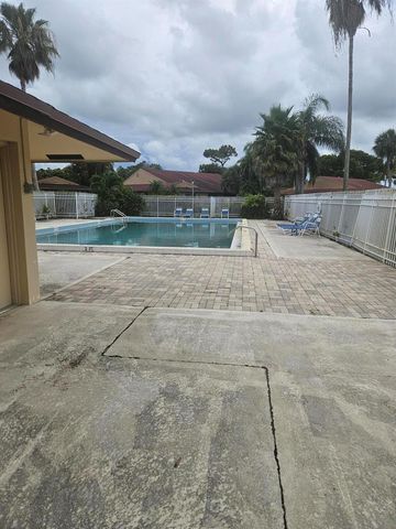 4302 Woodstock Drive B, West Palm Beach, FL 33409