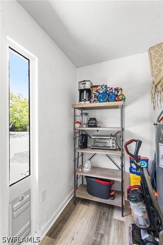 2191 Thomasson DR, Naples, FL 34112