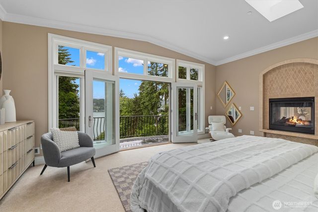 6434 E Mercer Way, Mercer Island, WA 98040