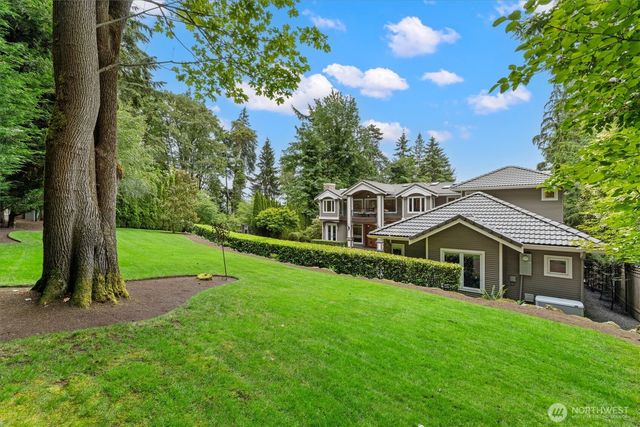 6434 E Mercer Way, Mercer Island, WA 98040