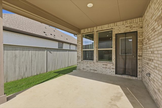 1212 Trailblazer Way, Northlake, TX 76247