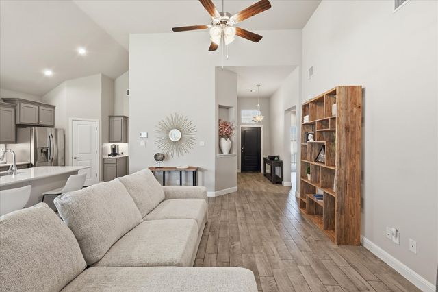 1212 Trailblazer Way, Northlake, TX 76247