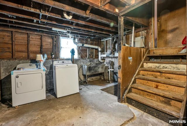 91 Germantown Road, West Milford, NJ 07480