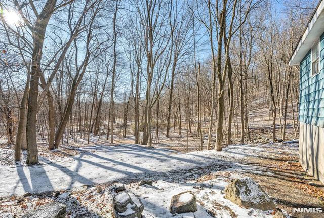 91 Germantown Road, West Milford, NJ 07480