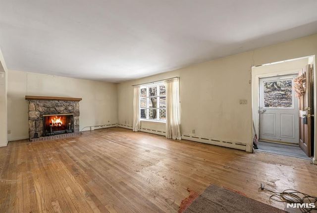 91 Germantown Road, West Milford, NJ 07480