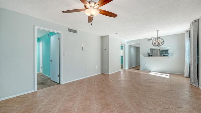 2448 CLUBHOUSE DRIVE 201, Sarasota, FL 34232