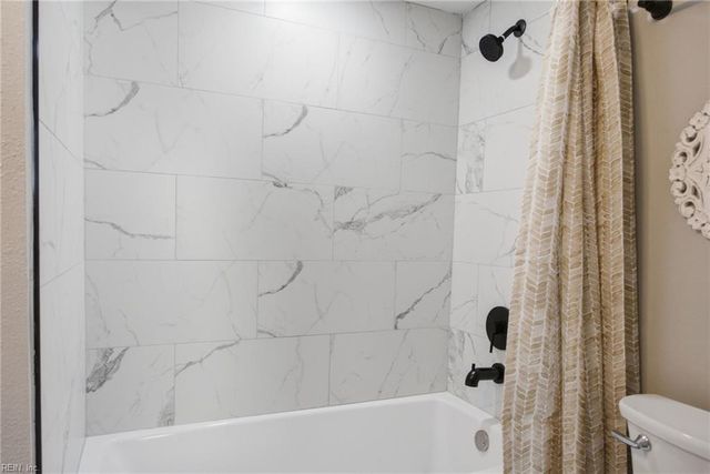 937 17th ST, Newport News, VA 23607