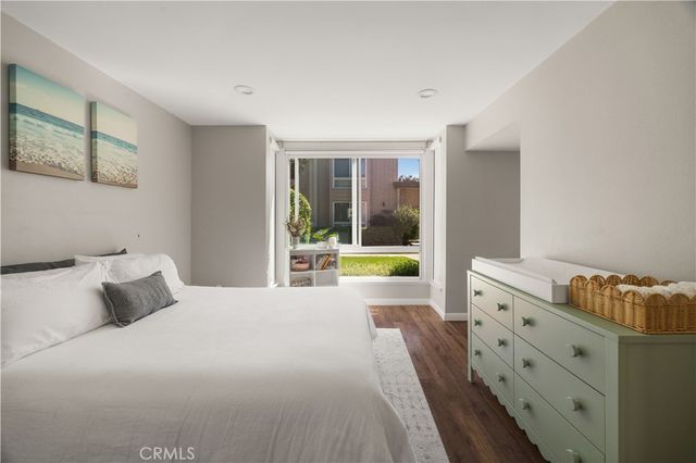 9692 Brookhaven, Huntington Beach, CA 92646