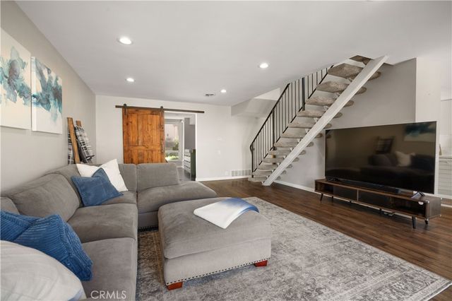9692 Brookhaven, Huntington Beach, CA 92646