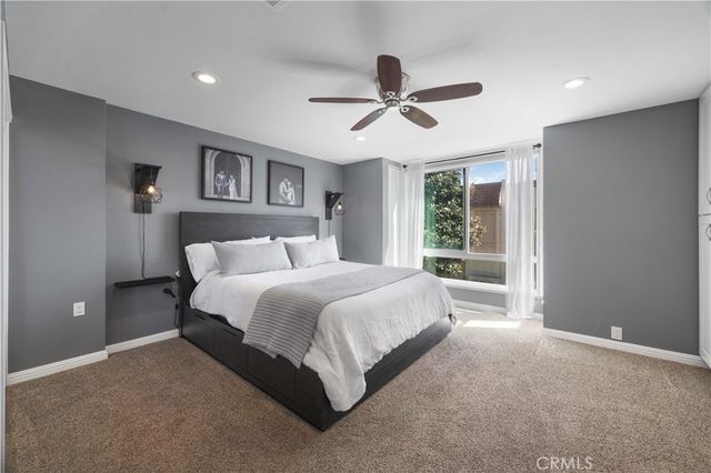 9692 Brookhaven, Huntington Beach, CA 92646