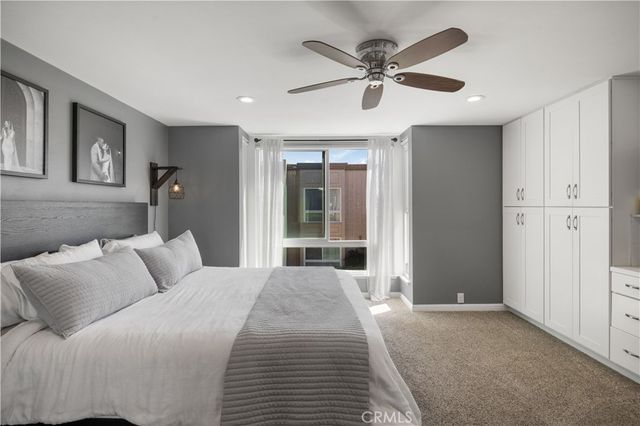 9692 Brookhaven, Huntington Beach, CA 92646