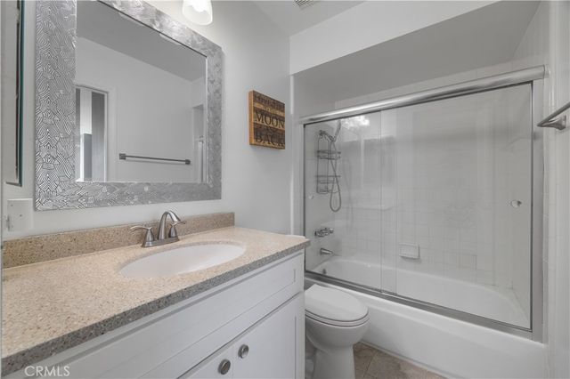 9692 Brookhaven, Huntington Beach, CA 92646