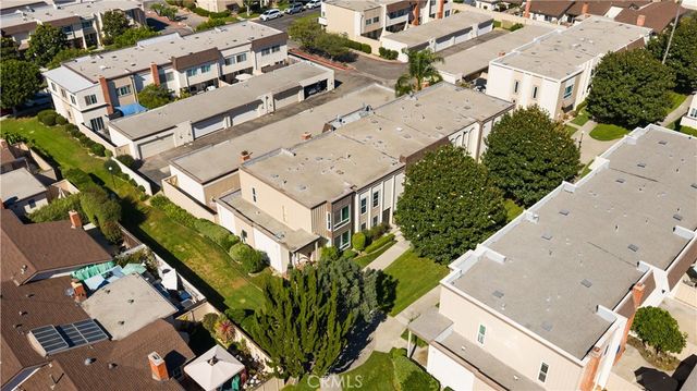 9692 Brookhaven, Huntington Beach, CA 92646