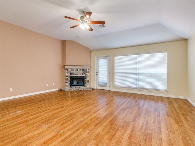 13220 Signature Circle, Oklahoma City, OK 73142