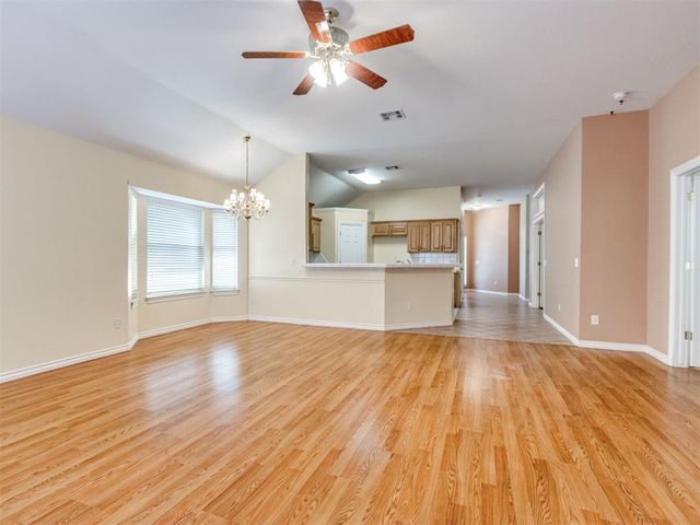 13220 Signature Circle, Oklahoma City, OK 73142