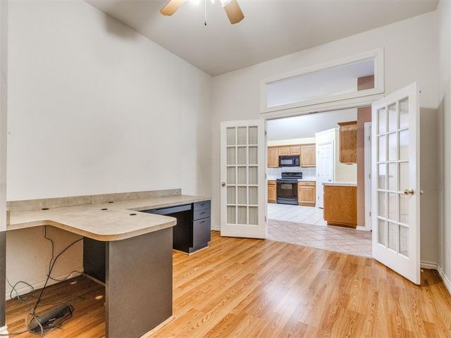 13220 Signature Circle, Oklahoma City, OK 73142