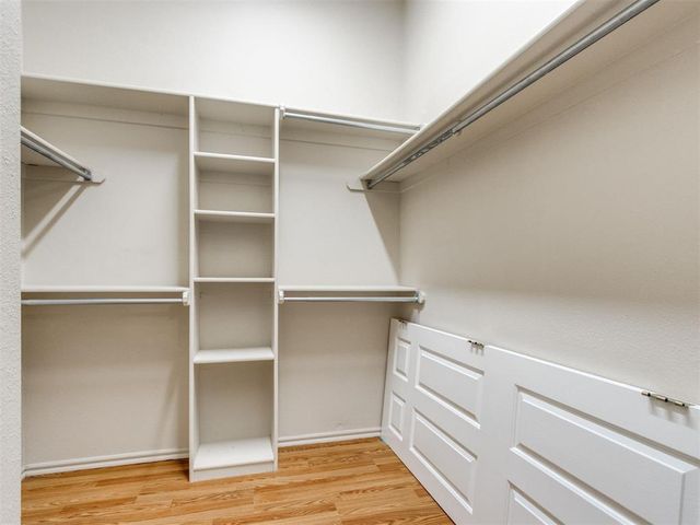 13220 Signature Circle, Oklahoma City, OK 73142