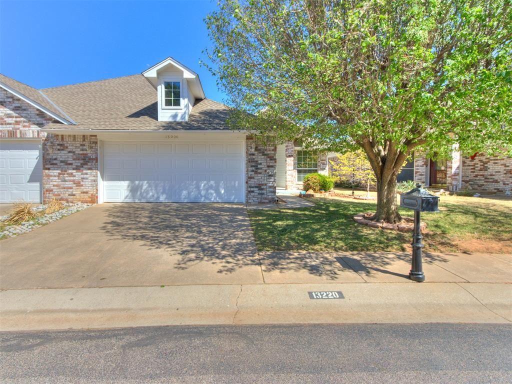 13220 Signature Circle, Oklahoma City, OK 73142
