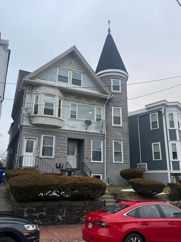 118 White Street 2, Boston, MA 02128