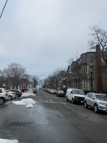 118 White Street 2, Boston, MA 02128