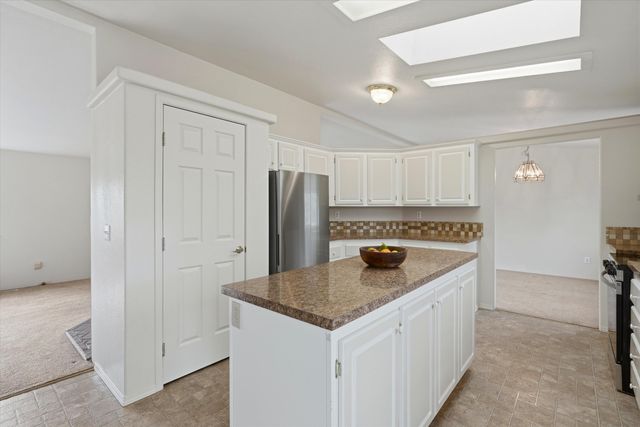 8710 NW Parkey Drive, Terrebonne, OR 97760