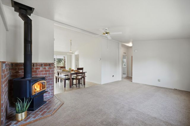 8710 NW Parkey Drive, Terrebonne, OR 97760