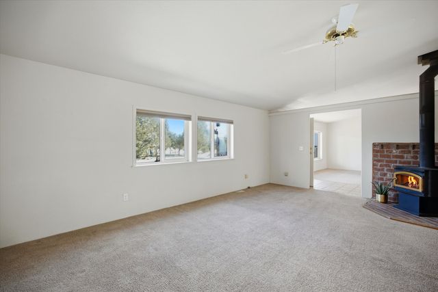 8710 NW Parkey Drive, Terrebonne, OR 97760