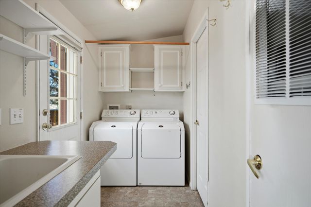 8710 NW Parkey Drive, Terrebonne, OR 97760