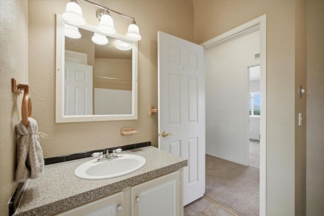 8710 NW Parkey Drive, Terrebonne, OR 97760